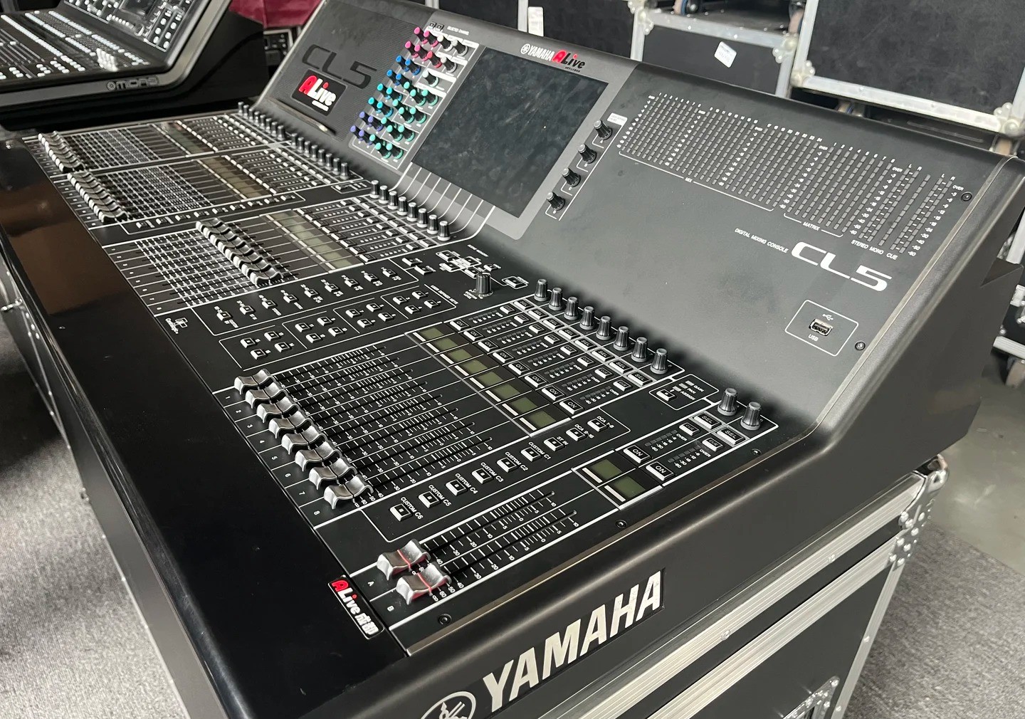 Yamaha CL5 Profi-Digitalmischpult Praxistest für Live-Beschallung und Touring