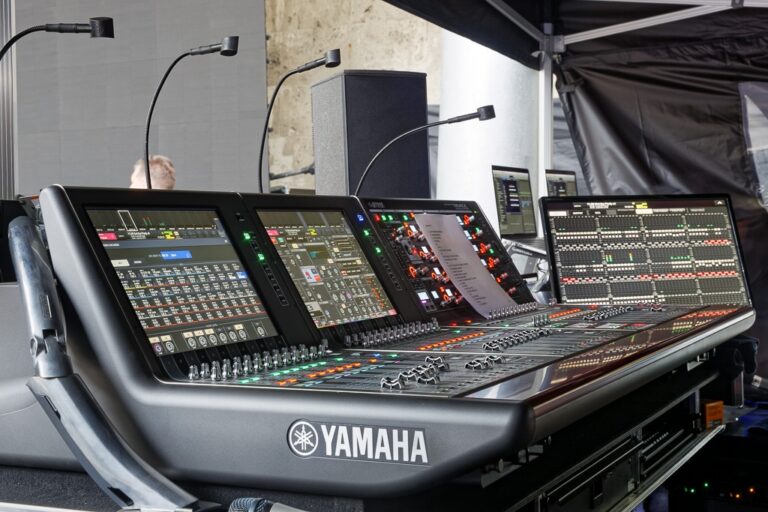 Yamaha Rivage PM10 flagship live sound mixing console compared with Midas Pro series at FOH