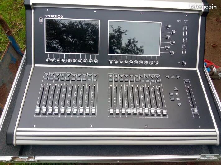 DiGiCo S21 digital mixing console featuring VCA faders for pro live sound