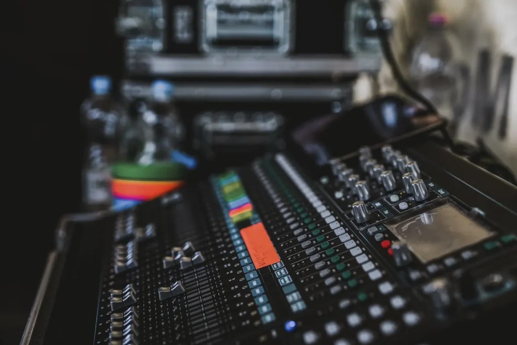 Allen & Heath Qu-24 digital mixing console
