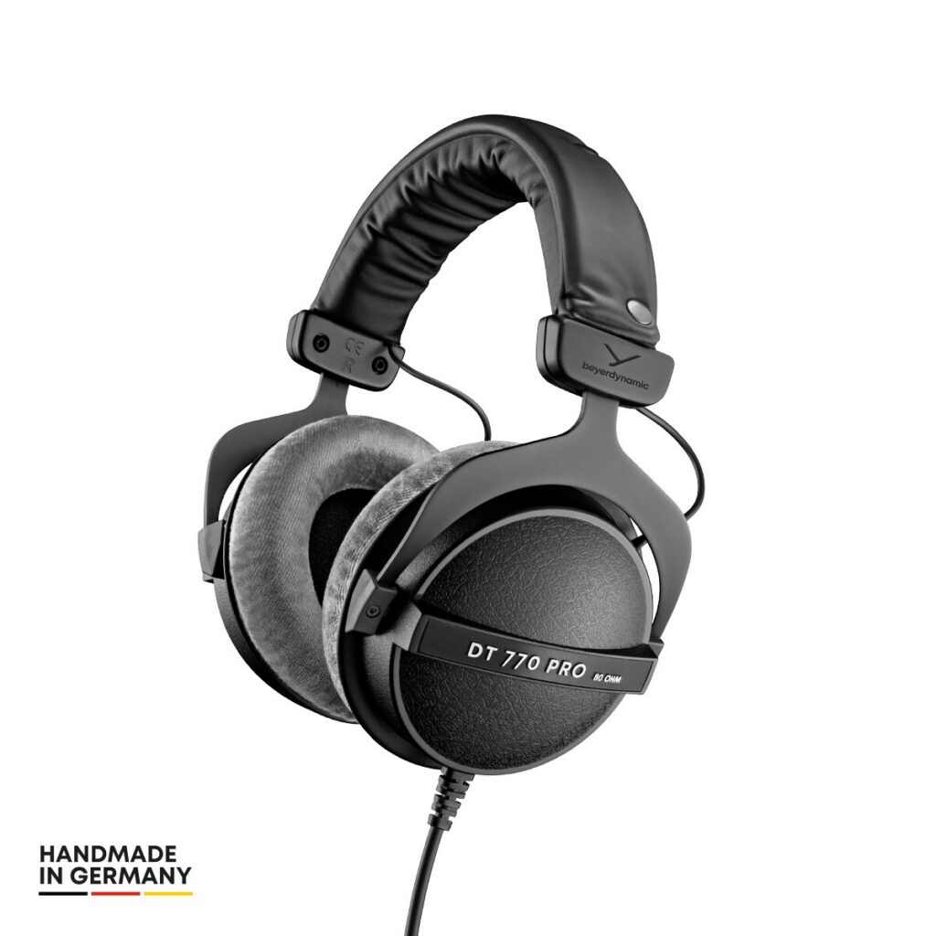 Beyerdynamic DT 770 PRO studio monitoring headphones