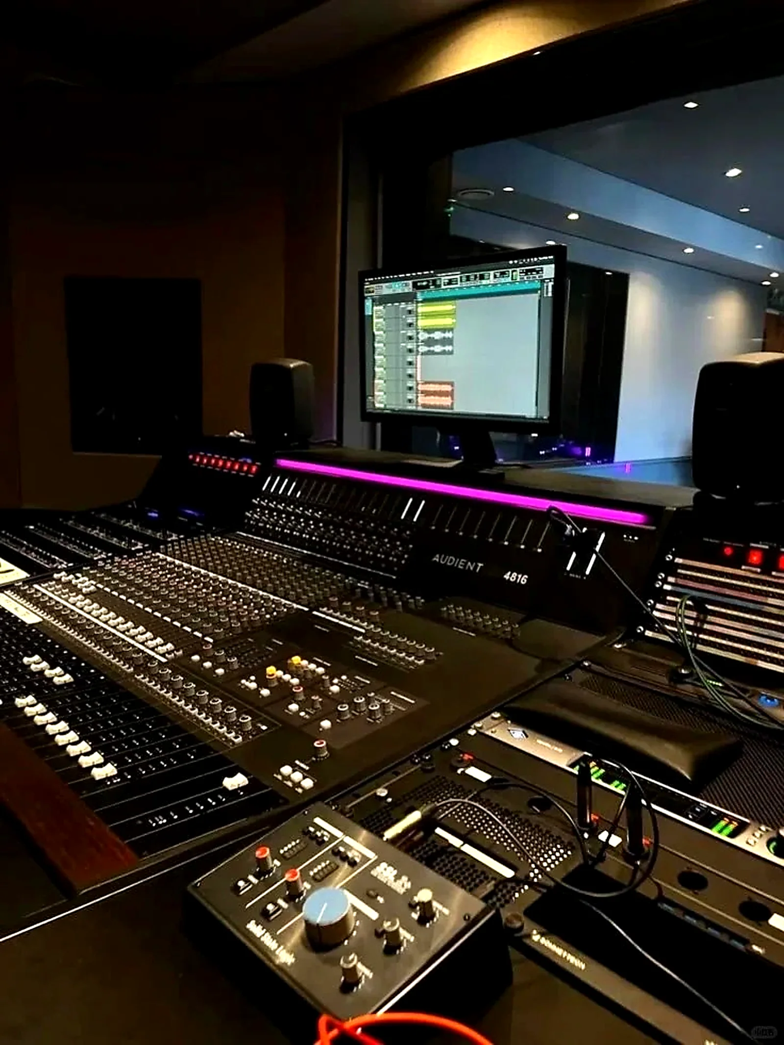 Console de mixage pro par budget - guide 2k à 100k euros